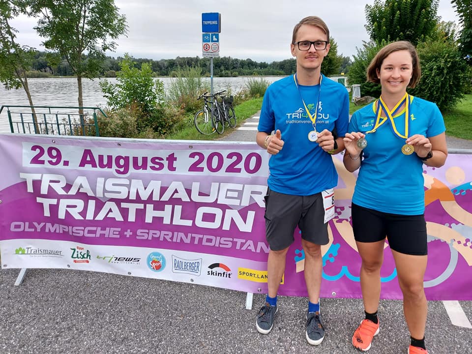 Triathlon 2020 im Badesee Traismauer.Martin und Jasmine für TRI4YOU